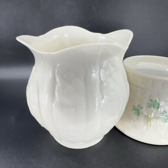 Belleek Christmas Nativity Hurricane Lamp 2 Piece Porcelain Kilkenny Castle VTG - Picture 10 of 13